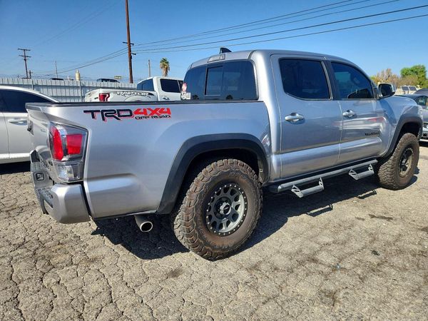 2021 TOYOTA TACOMA SR5