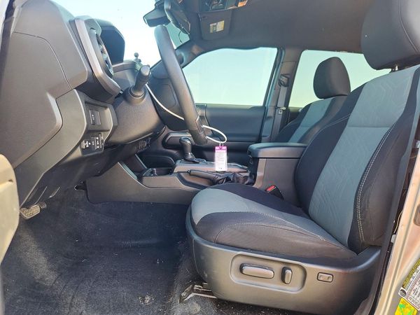 2021 TOYOTA TACOMA SR5