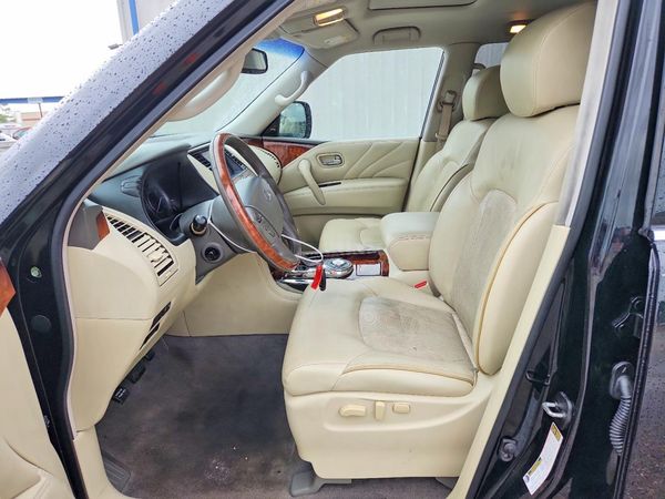 2017 INFINITI QX80