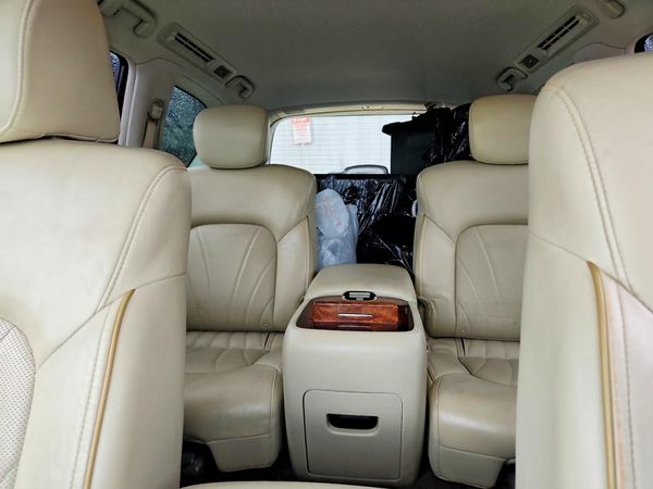 2017 INFINITI QX80
