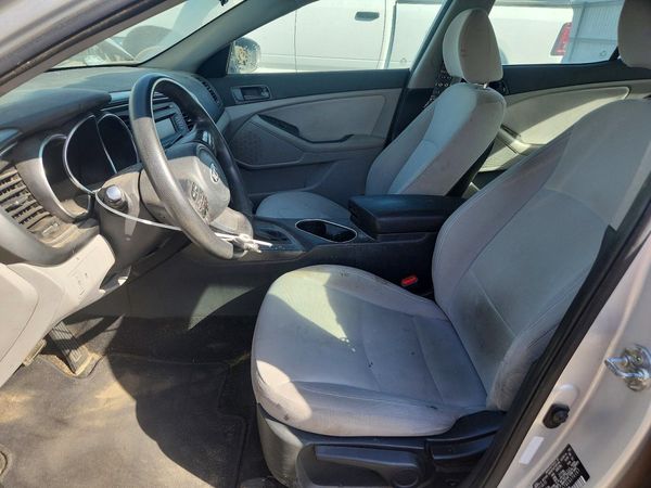 2014 KIA OPTIMA 2.4 LX STD/Conv