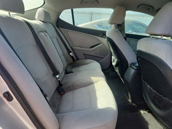 2014 KIA OPTIMA 2.4 LX STD/Conv