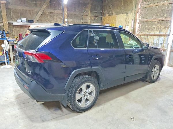 2019 TOYOTA RAV4 XLE / XLE Premium 4WD