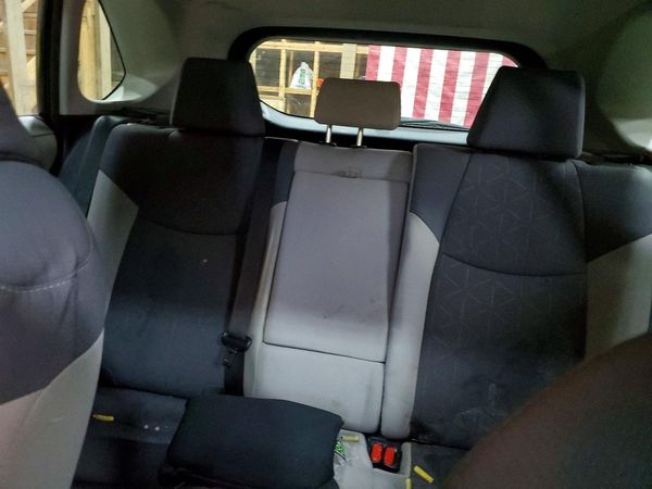 2019 TOYOTA RAV4 XLE / XLE Premium 4WD