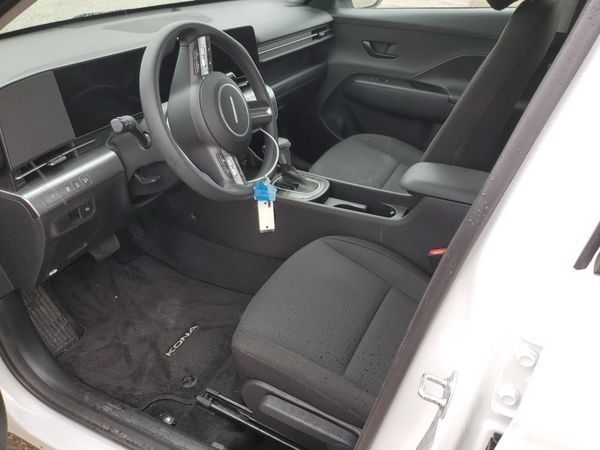 2025 HYUNDAI KONA