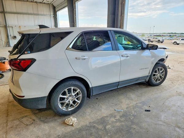 2022 CHEVROLET EQUINOX LT (1LT)