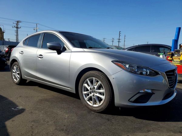 2014 MAZDA 3