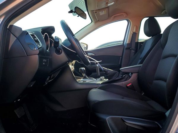 2014 MAZDA 3