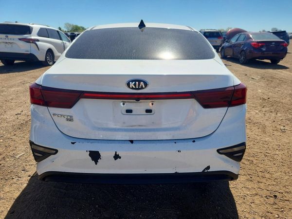 2021 KIA FORTE FE, LXS