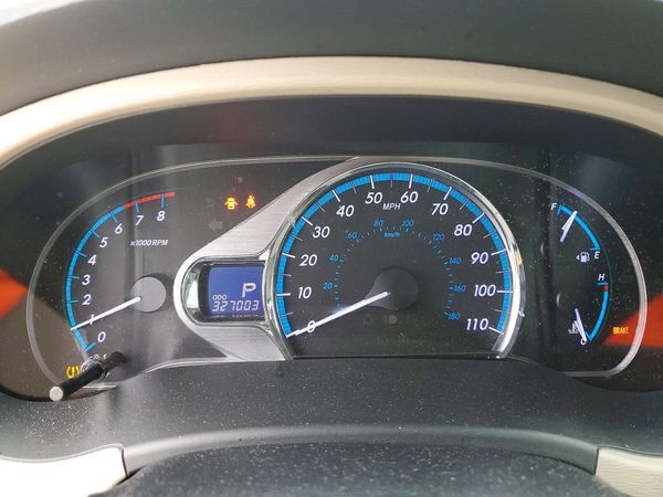2013 TOYOTA SIENNA