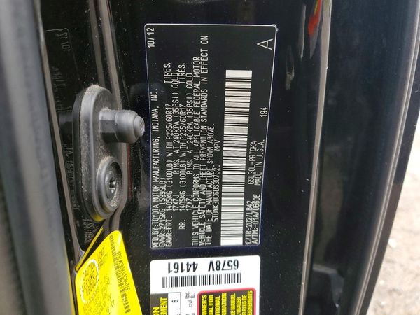 2013 TOYOTA SIENNA