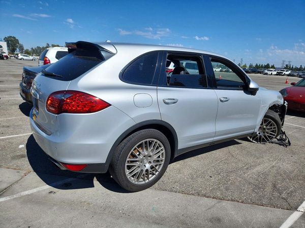 2012 PORSCHE CAYENNE S Hybrid