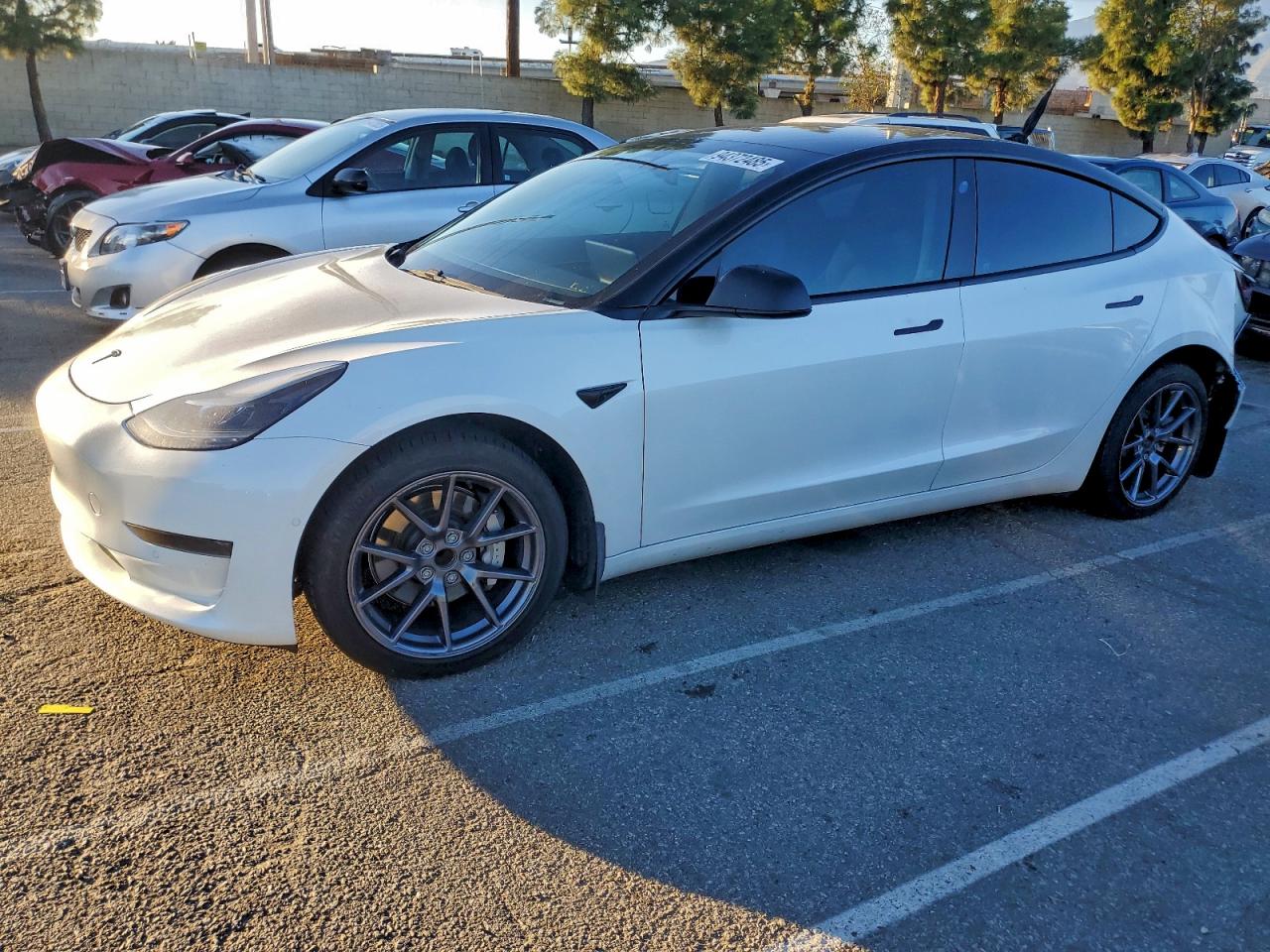 2021 TESLA MODEL 3