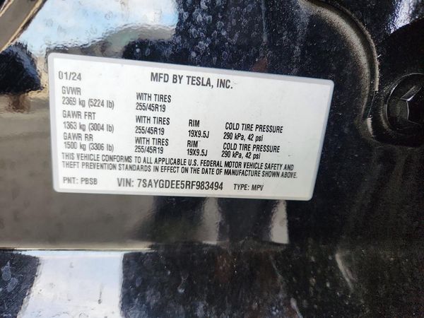 2024 TESLA MODEL Y