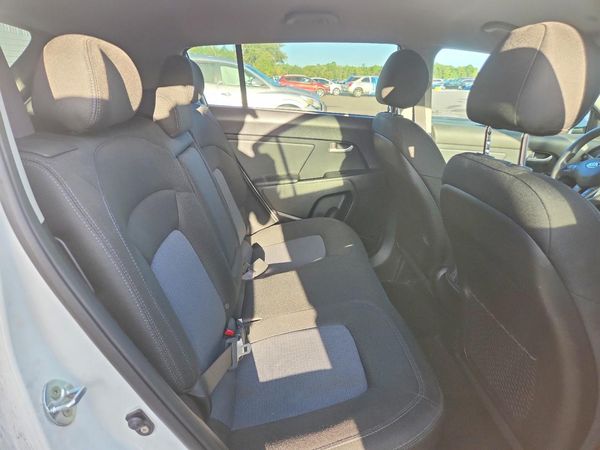 2016 KIA SPORTAGE LX w/Popular Pkg