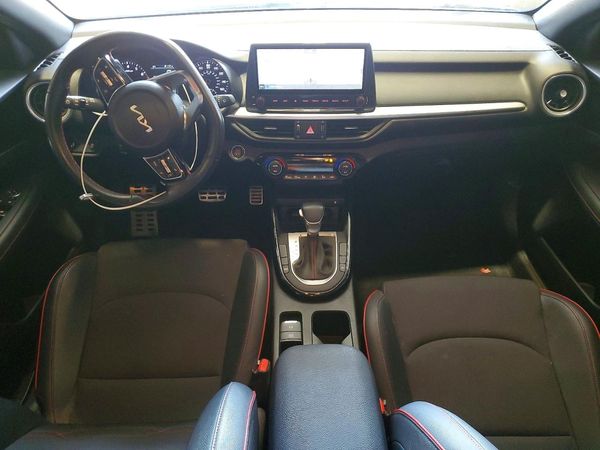 2022 KIA FORTE