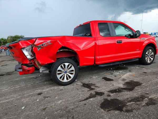 2017 FORD F150