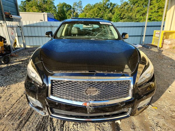 2016 INFINITI Q70L