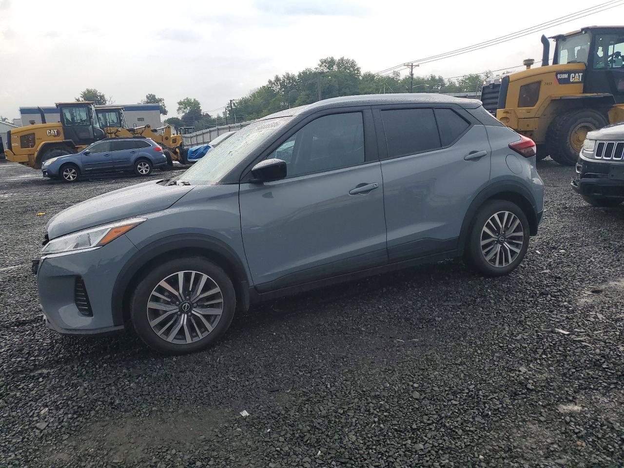 2022 NISSAN KICKS