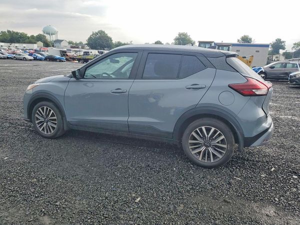 2022 NISSAN KICKS