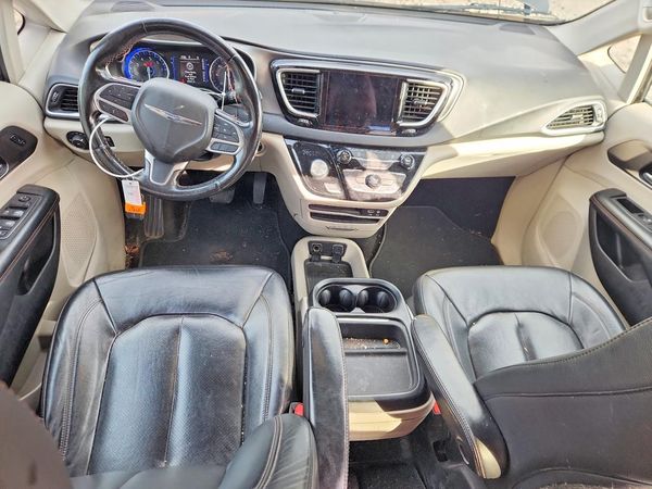 2020 CHRYSLER PACIFICA Touring L — CKPT