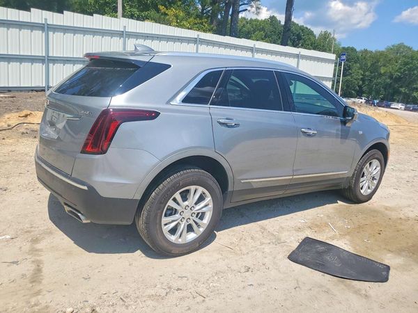 2025 CADILLAC XT5