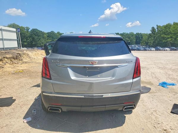 2025 CADILLAC XT5