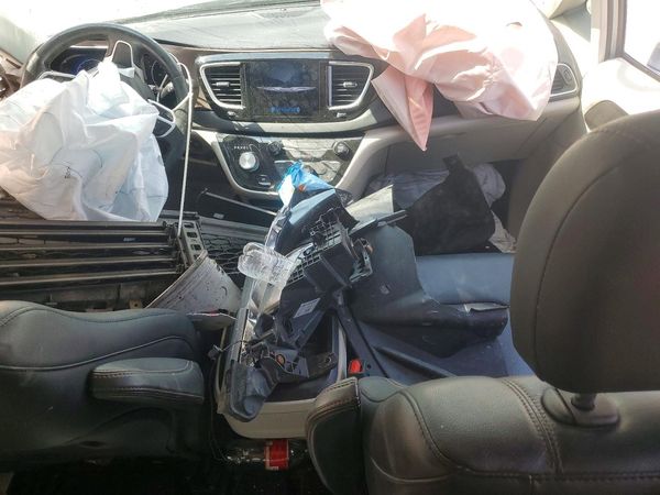 2019 CHRYSLER PACIFICA Touring L — CKPT
