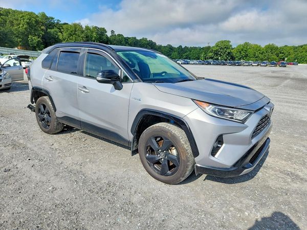 2021 TOYOTA RAV4 XSE HV