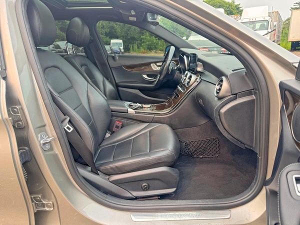 2019 MERCEDES-BENZ C C300-4M