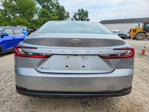 2026 TOYOTA CAMRY