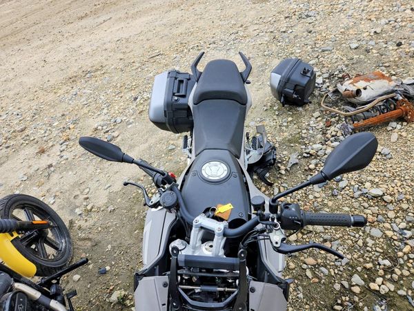 2023 MOTO GUZZI V100