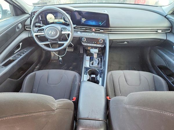 2023 HYUNDAI ELANTRA SEL w/Convenience Pkg