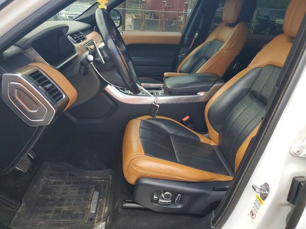 2018 LAND ROVER RANGEROVER HSE Dynamic — DENT