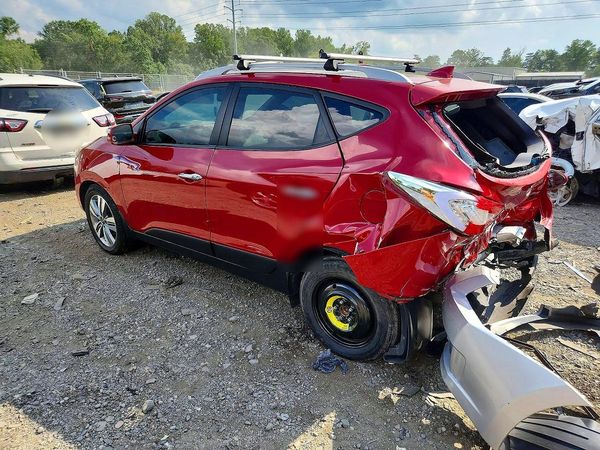 2015 HYUNDAI TUCSON