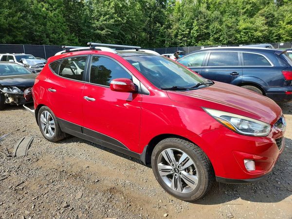 2015 HYUNDAI TUCSON