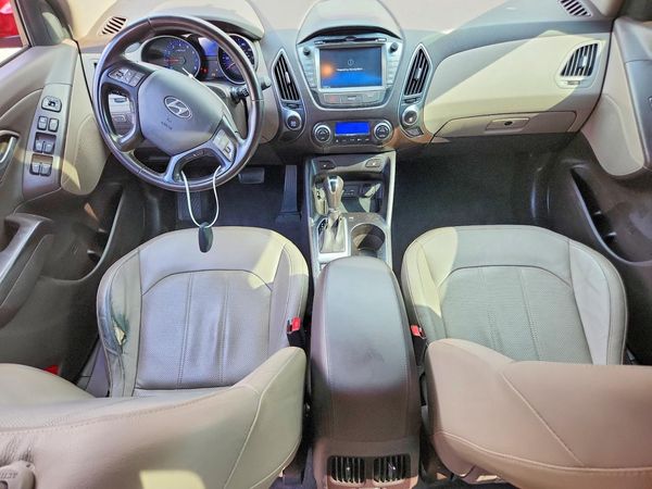 2015 HYUNDAI TUCSON