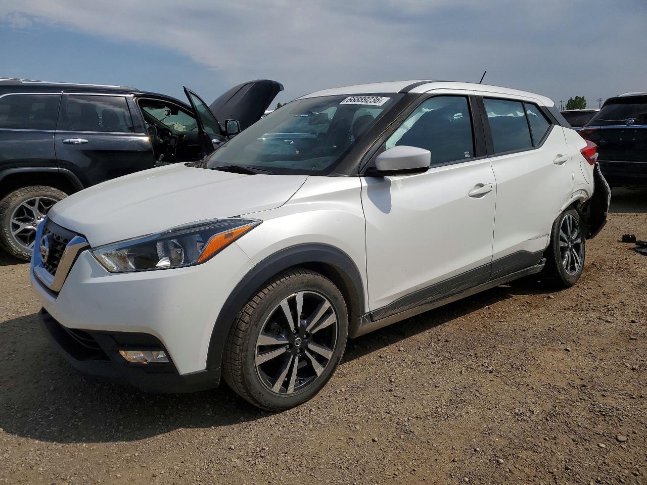 2019 NISSAN KICKS