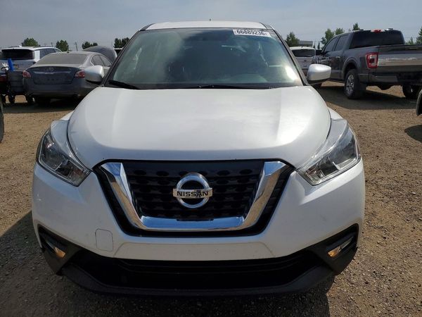 2019 NISSAN KICKS