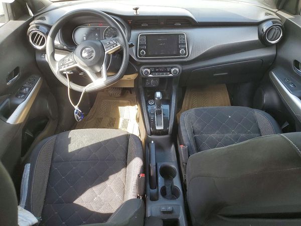 2019 NISSAN KICKS