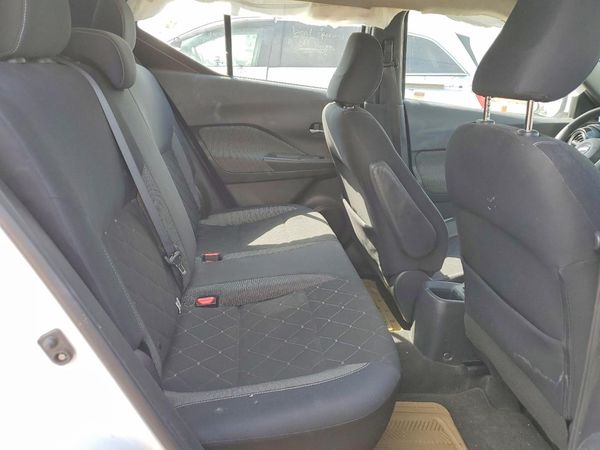 2019 NISSAN KICKS