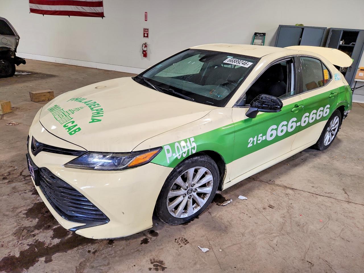 2019 TOYOTA CAMRY L/LE/SE/XLE — Front 3/4