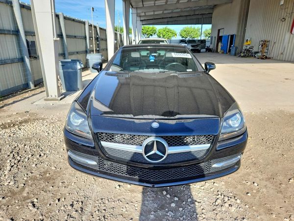 2016 MERCEDES-BENZ SLK-CLASS SLK300 — DIRF