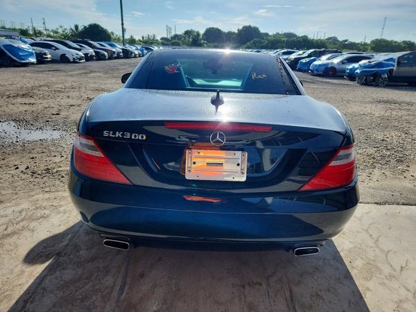 2016 MERCEDES-BENZ SLK-CLASS SLK300 — DIRR