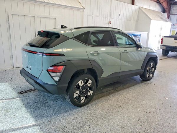 2024 HYUNDAI KONA SE