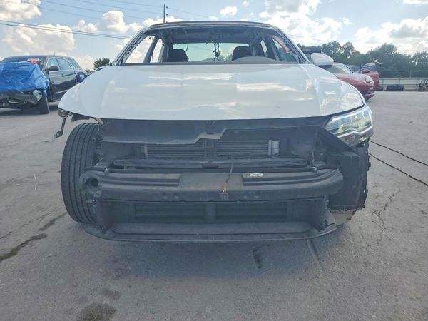 2023 VOLKSWAGEN JETTA SE w/ Sunroof