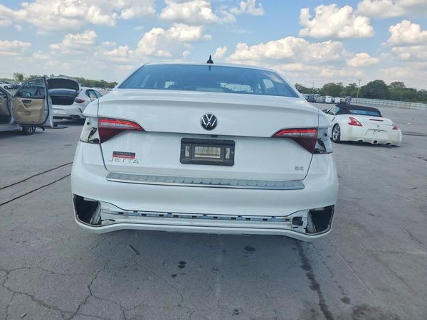 2023 VOLKSWAGEN JETTA SE w/ Sunroof