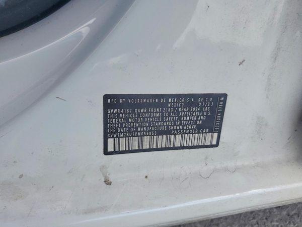 2023 VOLKSWAGEN JETTA SE w/ Sunroof