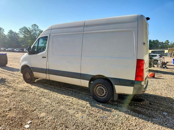 2020 MERCEDES-BENZ SPRINTER 907 (VS30)