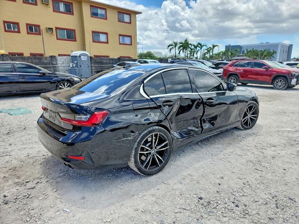2021 BMW 330XI